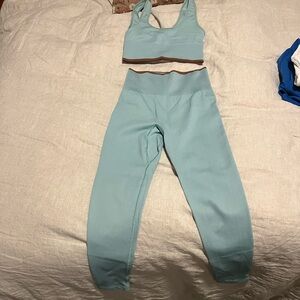 Outdoor Voices blue set